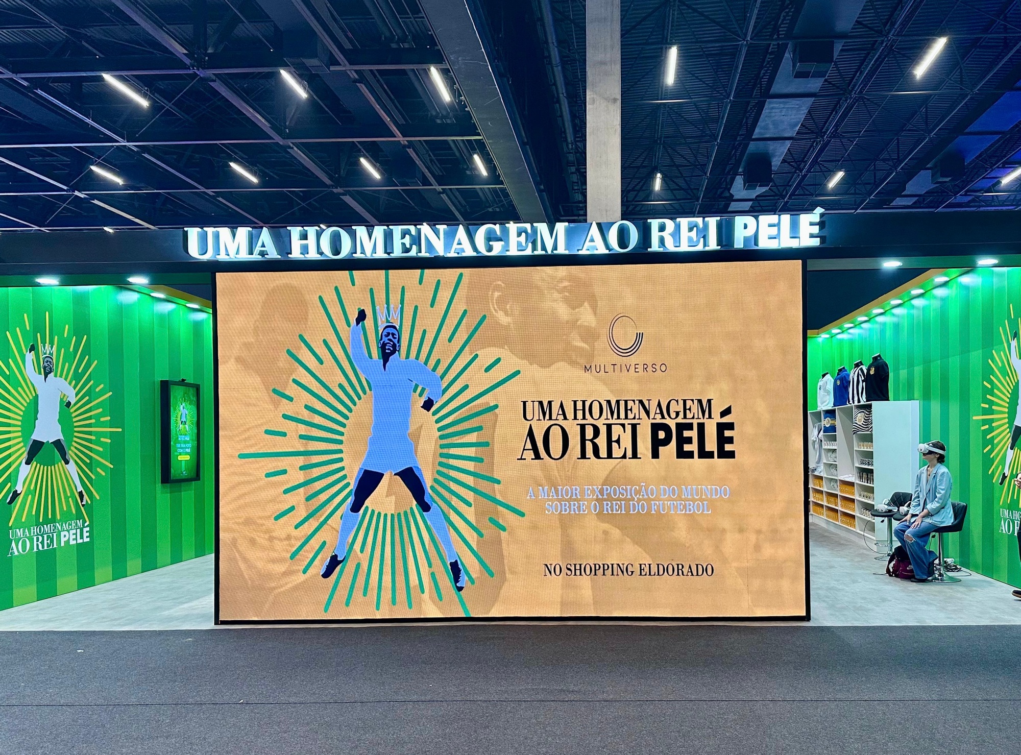Multiverso Experience estreia na CCXP levando um pouco da exposição imersiva sobre Pelé