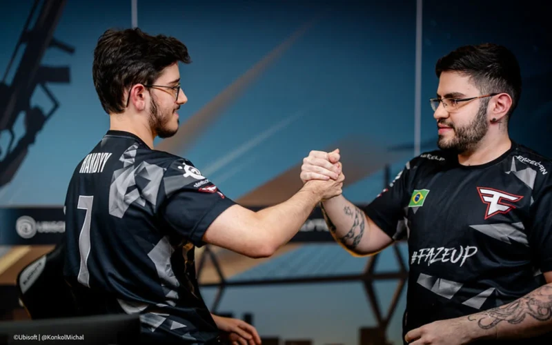 Six Invitational 2025: FURIA e Razah duelam por vaga na final